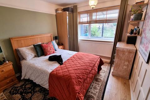 2 bedroom semi-detached bungalow for sale, Valley Close, Holton, Halesworth