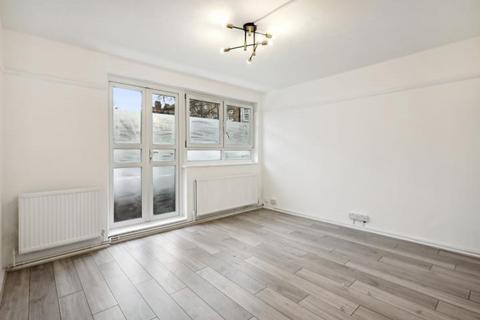 2 bedroom flat to rent, West Kensington, London, W14