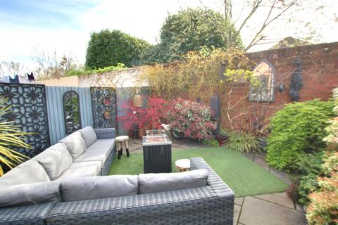 115 Howards Grove, Shirley, Southampton, SO15 5PS