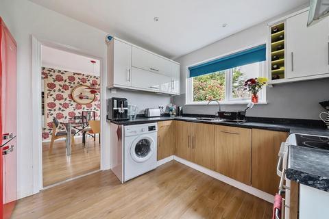 7 Cedar Close, Bromley, BR2 8PR