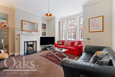 3 bedroom maisonette for sale, Atherfold Road, Clapham North