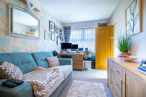21 Badham Close, Caerphilly, CF83 1SH