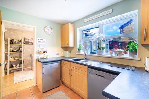 21 Badham Close, Caerphilly, CF83 1SH