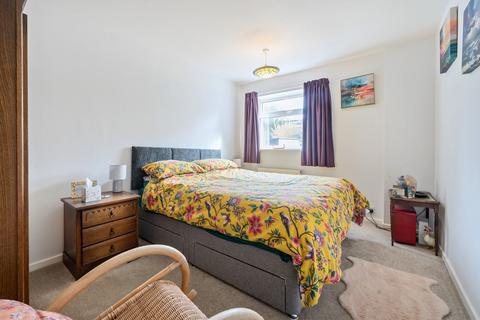 2 bedroom flat for sale, 67 Calder Drive, Kendal, LA9 6LR
