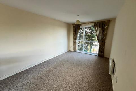 2 bedroom flat to rent, The Lodge, Lowmoor Road, Kirkby in Ashfield