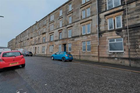 2 bedroom apartment to rent, Cochrane St, Paisley