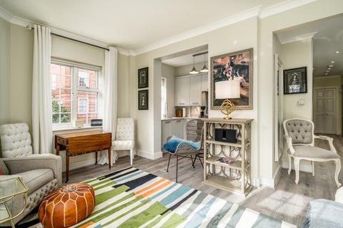 2 bedroom apartment to rent, Whiteheads Grove, Chelsea SW3