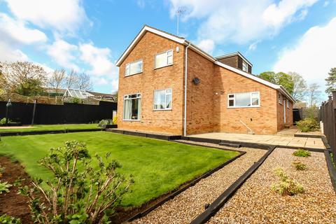 4 bedroom detached house for sale, Abbots Way, Wellingborough NN8
