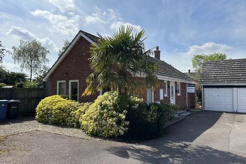 3 bedroom detached bungalow for sale, Bantocks Road, Great Waldingfield