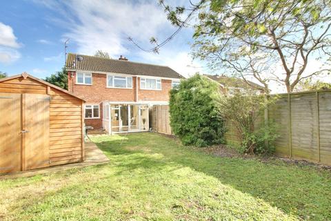 3 bedroom semi-detached house for sale, Fairview Drive, Chatteris