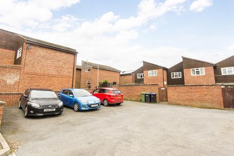 3 bedroom end of terrace house for sale, Jubilee Gardens, Market Harborough