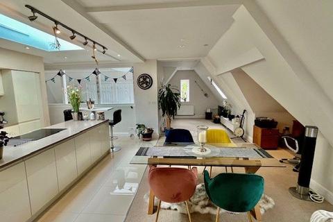 3 bedroom penthouse for sale, Dorchester, Dorset