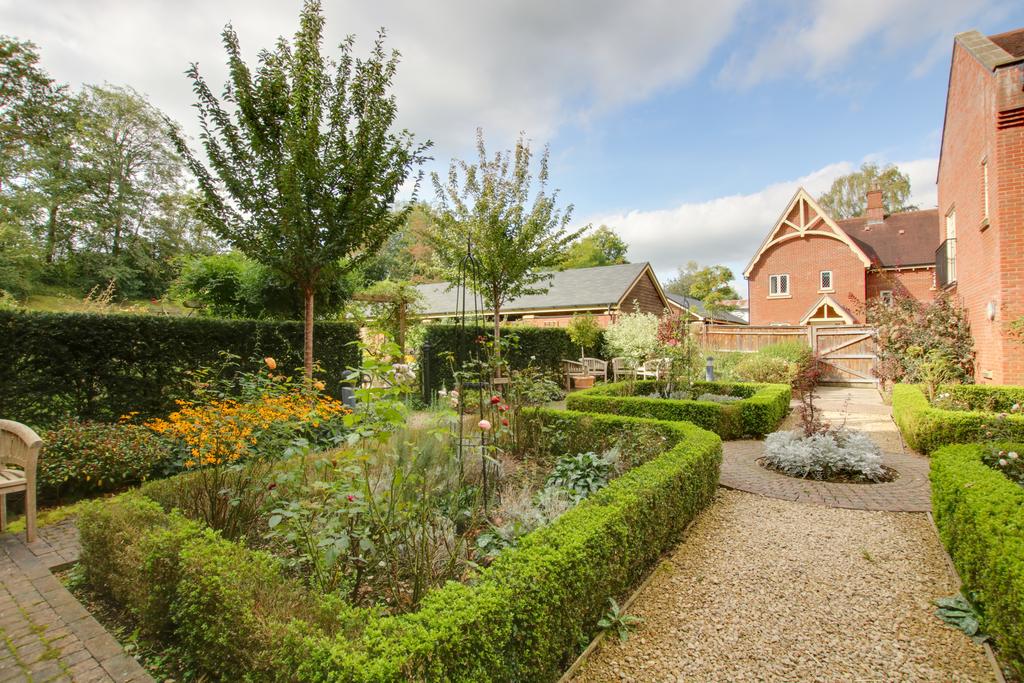 Communal Gardens