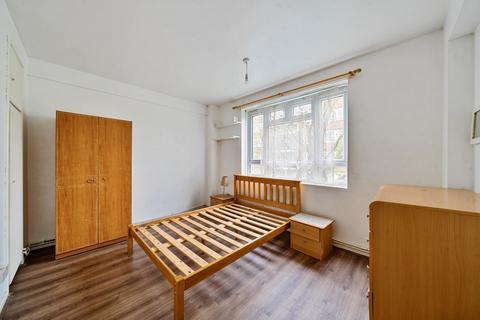 3 bedroom flat for sale, Albert Drive, Southfields