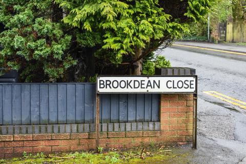 6 bedroom detached house for sale, Brookdean Close, Smithills, Bolton