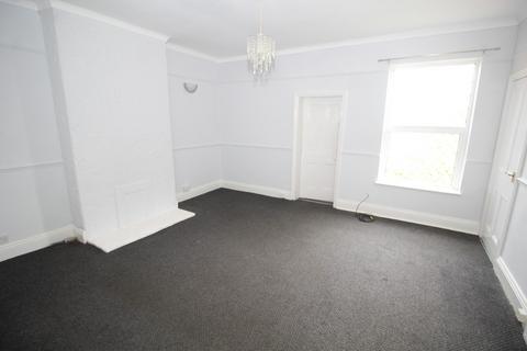 2 bedroom flat to rent, Whinney Lane, Streethouse