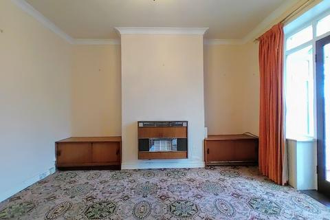 49 Fieldway, Clayton, Bradford, BD14 6RP