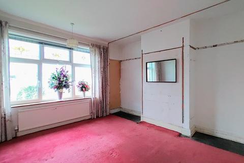 49 Fieldway, Clayton, Bradford, BD14 6RP