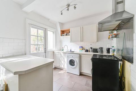 3 bedroom maisonette for sale, Valley Road, Streatham Hill, London, SW16