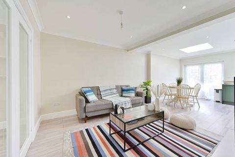 undefined, Cardinal Avenue, Morden Park, Morden, SM4