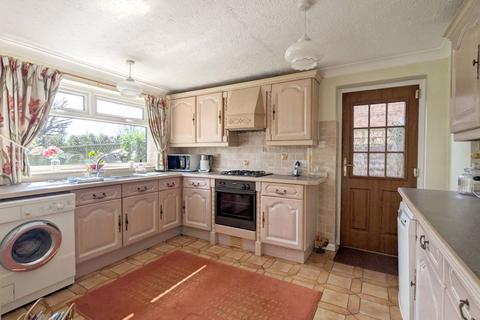 3 bedroom detached house for sale, Exeter Close, Tonbridge, TN10 4NT