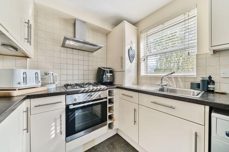 Kitchen shot 3