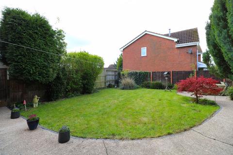 4 bedroom detached house for sale, Brook Meadow Road, Shelfield