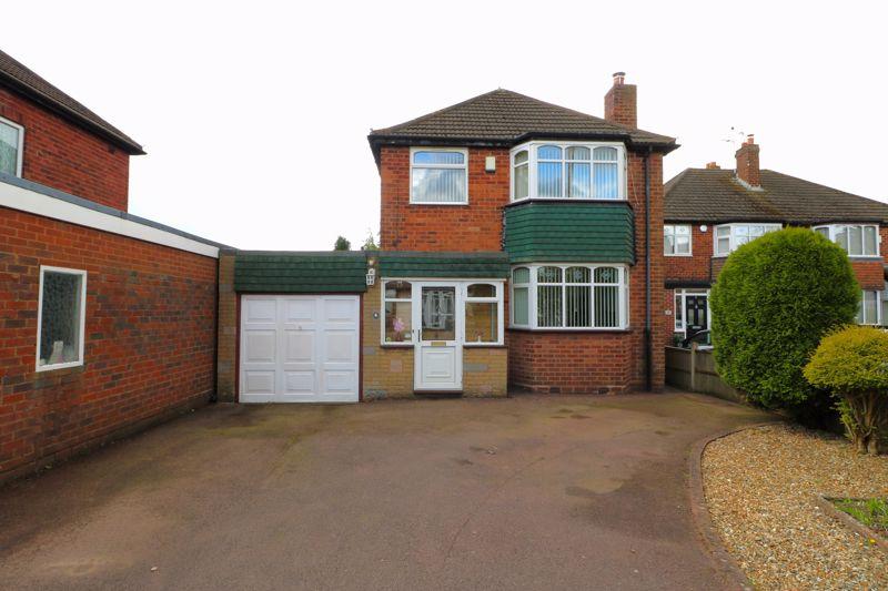 Cliveden Avenue, Aldridge 3 bed detached house for sale £340,000
