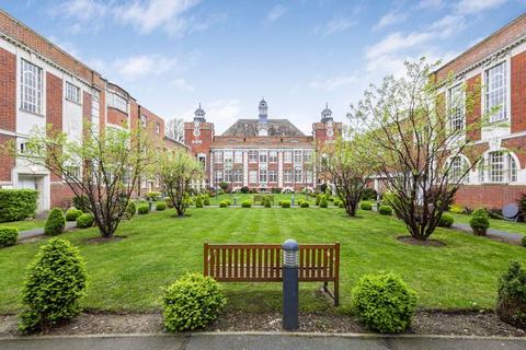 2 bedroom apartment for sale, Tutelage Court, Bow E3