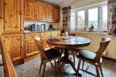 2 Bec Close, Wantage, OX12 9EP