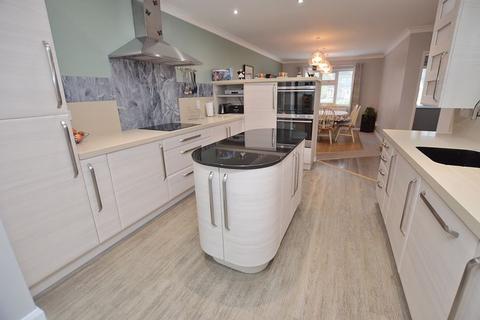 5 Arnhem Way, Woodhall Spa, LN10 6TJ