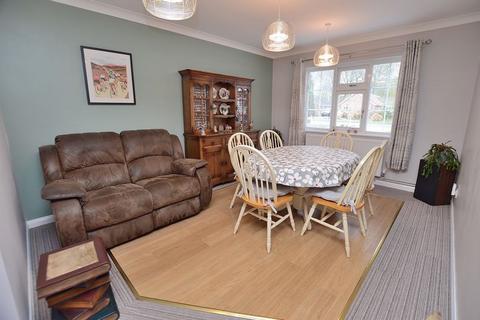 5 Arnhem Way, Woodhall Spa, LN10 6TJ