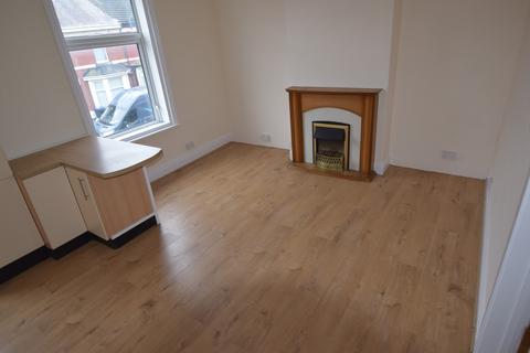 1 bedroom flat to rent, St. Heliers Road, Blackpool