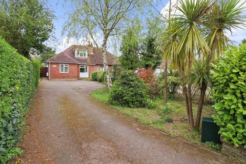 2 bedroom chalet for sale, Blean Common, Canterbury CT2