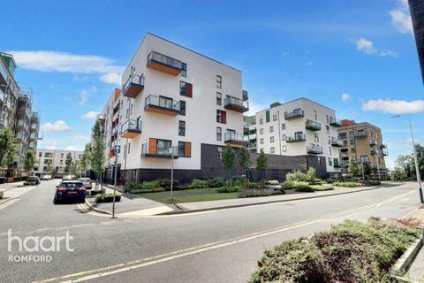 1 bedroom apartment for sale - Wideford Drive, Romford