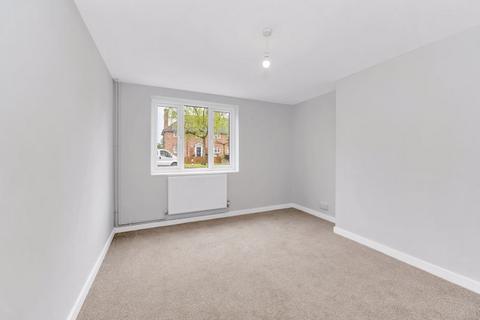4 bedroom terraced house for sale, Lake Avenue, Bury St. Edmunds