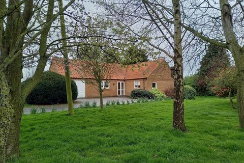 Yew Tree Cottage - 3 bedroom detached house to rent