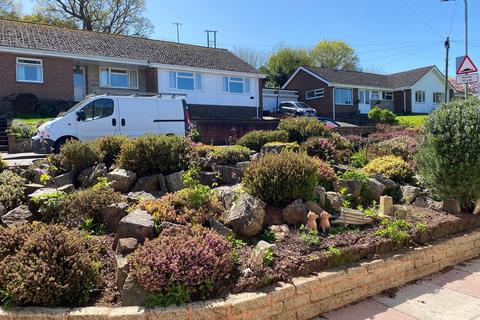 13 Greenway, Crediton, EX17 3LP