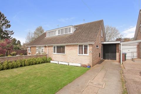 3 bedroom semi-detached house for sale, Rookery Close, Bodicote