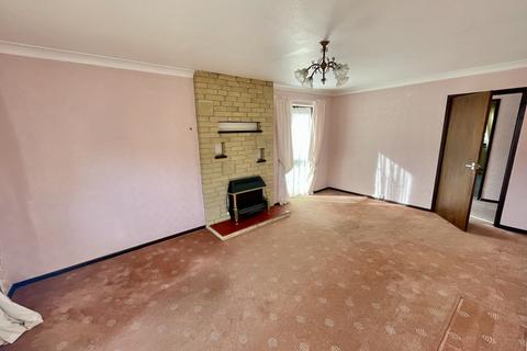 2 bedroom detached bungalow for sale, St. Peters Drive, Woodhall Spa LN10