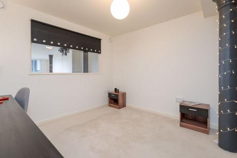 1 bedroom apartment to rent, Blackburn Road, Bolton