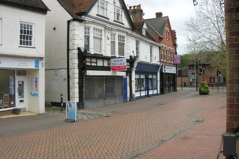 Retail property (high street) to rent, Market Square, Chesham