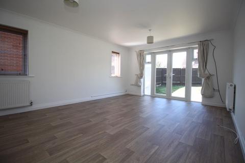 4 bedroom detached house to rent, Warsash Road, Southampton SO31