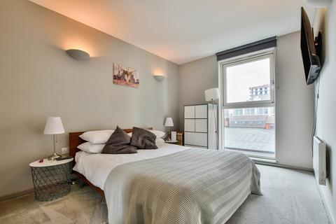 2 bedroom apartment to rent, Skyline Central 1, Goulden Street, M4