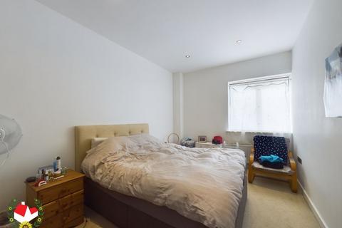 2 bedroom apartment for sale, Falcon Close, Quedgeley, Gloucester