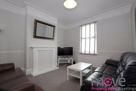 1 bedroom in a house share to rent, Ambrose Street, Cheltenham GL50