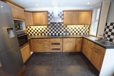 1 bedroom apartment for sale, Priory Road, High Wycombe HP13