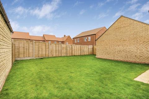 4 bedroom detached house for sale, Morpeth Close, Bicester OX26