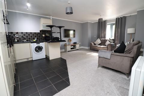 2 bedroom ground floor flat to rent, Kilner Court, Doncaster DN12