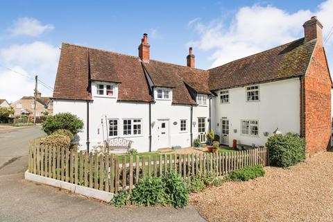 3 bedroom end of terrace house for sale, Thorncote Road, Biggleswade SG18